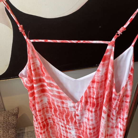 Cute flowy summer dress - Picture 2 of 3